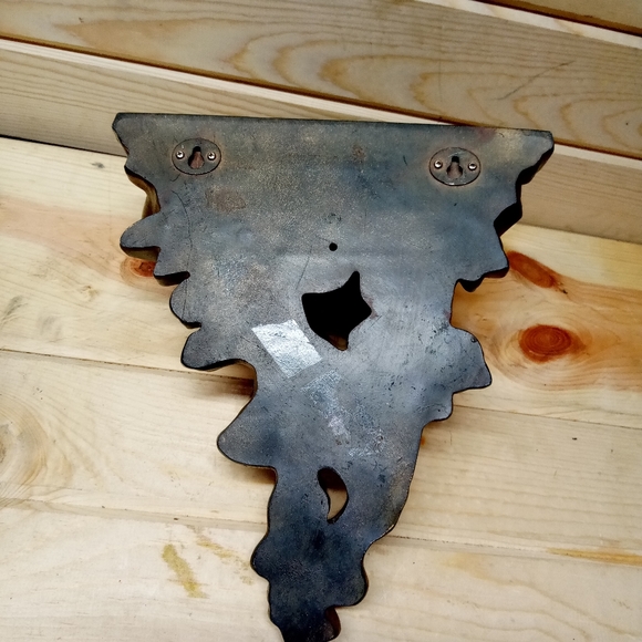 BEAUTIFUL floating shelf - Picture 4 of 5